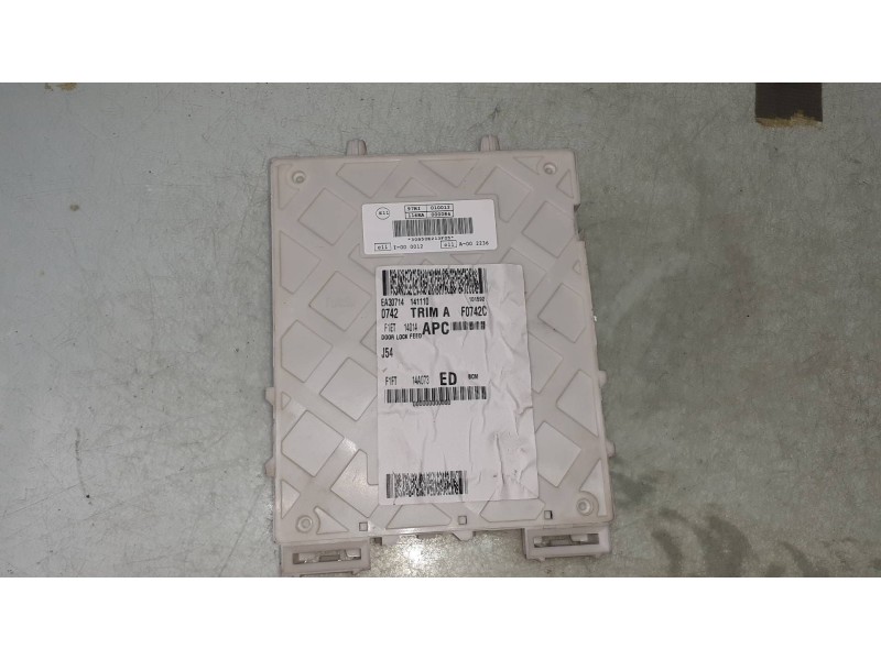 Recambio de caja reles / fusibles para ford focus lim. business referencia OEM IAM F1FT14A073ED 97RI010012 9560014458