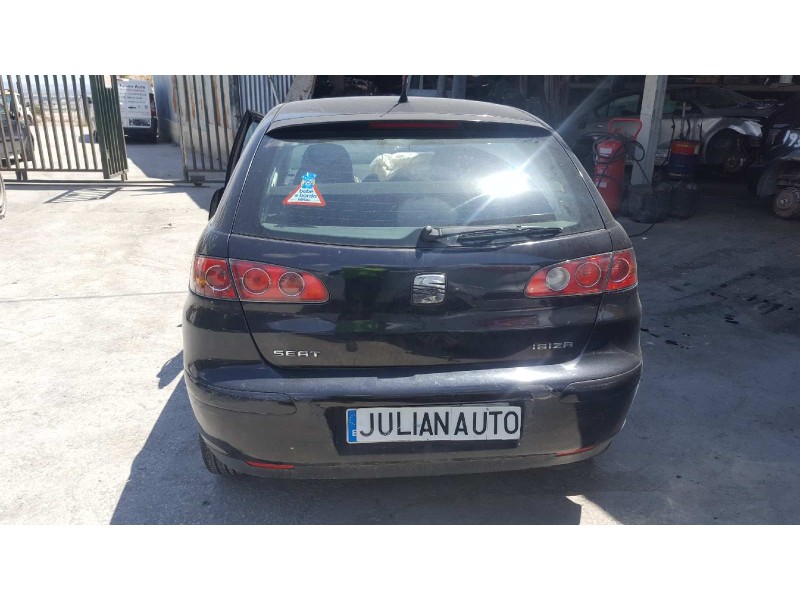 seat ibiza (6l1) del año 2004