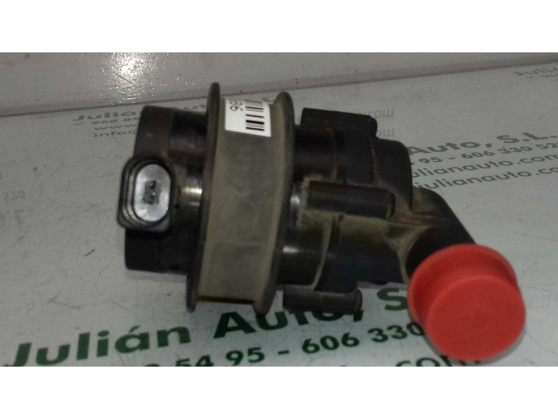 Recambio de bomba agua para volkswagen passat berlina (3b2) comfortline referencia OEM IAM 078121601 70207400 