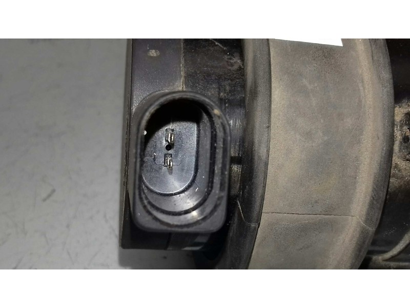 Recambio de bomba agua para volkswagen passat berlina (3b2) comfortline referencia OEM IAM 078121601 70207400 