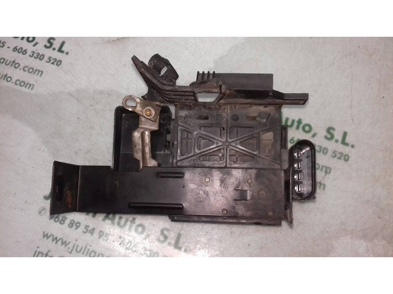 Recambio de caja reles / fusibles para seat arosa (6h1) select referencia OEM IAM 6X0937506B 6X0937550 4 PINES Recambio de caja reles / fusibles para seat arosa (6h1) select referencia OEM IAM 6X0937506B 6X0937550 4 PINES