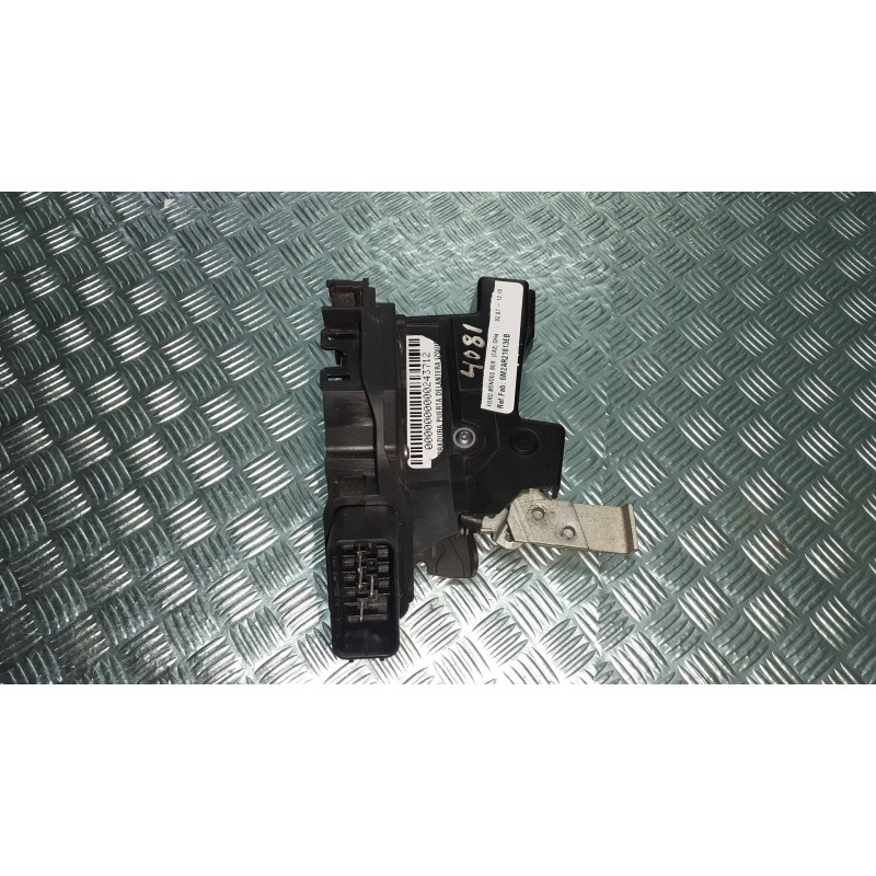 Recambio de cerradura puerta delantera izquierda para ford mondeo ber. (ca2) ghia referencia OEM IAM 6M2AR21813EB 961018 A048317