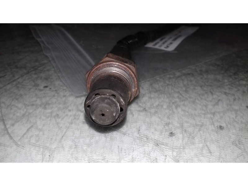 Recambio de sonda lambda para kia carens 1.6 cat referencia OEM IAM 9350931108 392102X050 CONECTOR 4 PINES Recambio de sonda lambda para kia carens 1.6 cat referencia OEM IAM 9350931108 392102X050 CONECTOR 4 PINES
