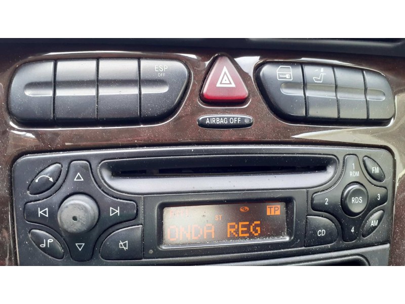 mercedes-benz clase c (w203) berlina del año 2002