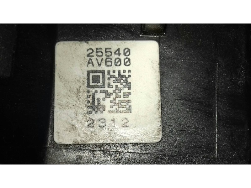 Recambio de mando luces para nissan primera berlina (p12) line up referencia OEM IAM 25540AV600  