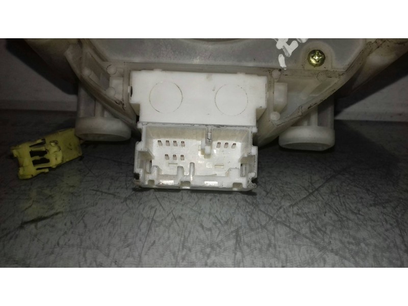 Recambio de mando luces para nissan micra (k12e) acenta referencia OEM IAM 25560BC60A  