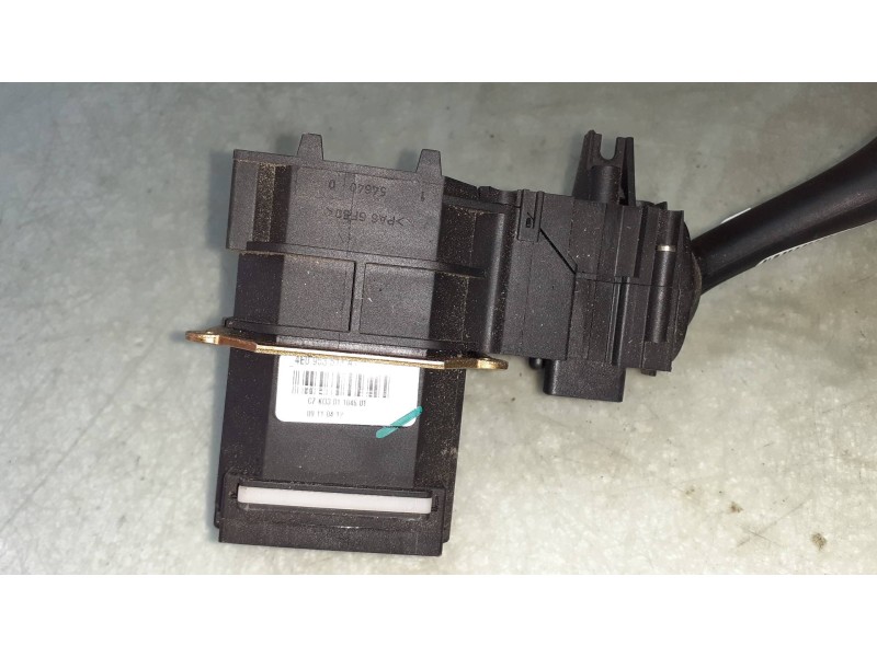 Recambio de mando intermitentes para audi a4 berlina (8e) 2.0 tdi 16v (103kw) referencia OEM IAM 4E0953513A  