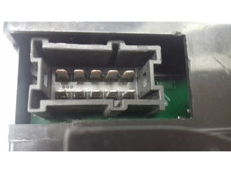 Recambio de mando calefaccion / aire acondicionado para mercedes-benz clase a (w168) 140 (168.031) referencia OEM IAM 1688301285