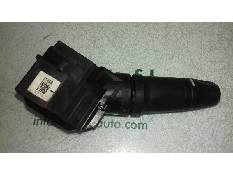 Recambio de mando limpia para nissan primera berlina (p12) line up referencia OEM IAM 25260AV715  