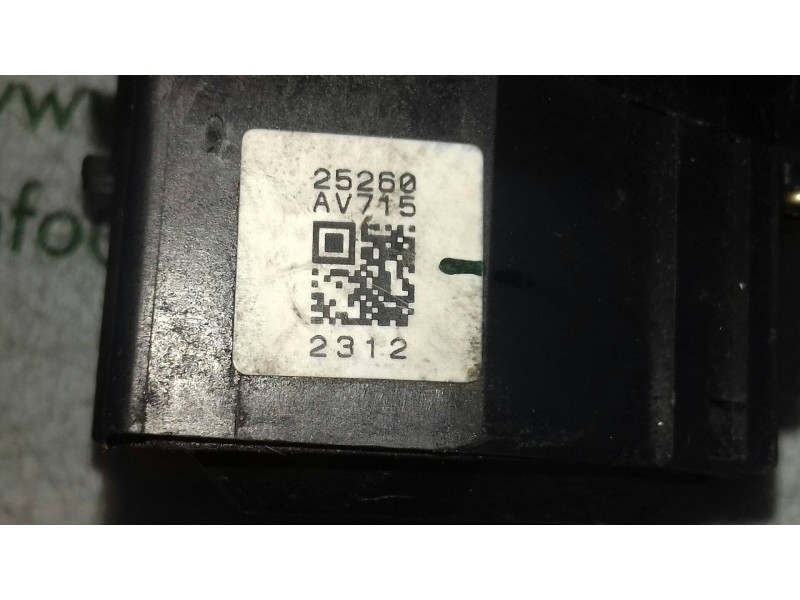 Recambio de mando limpia para nissan primera berlina (p12) line up referencia OEM IAM 25260AV715  