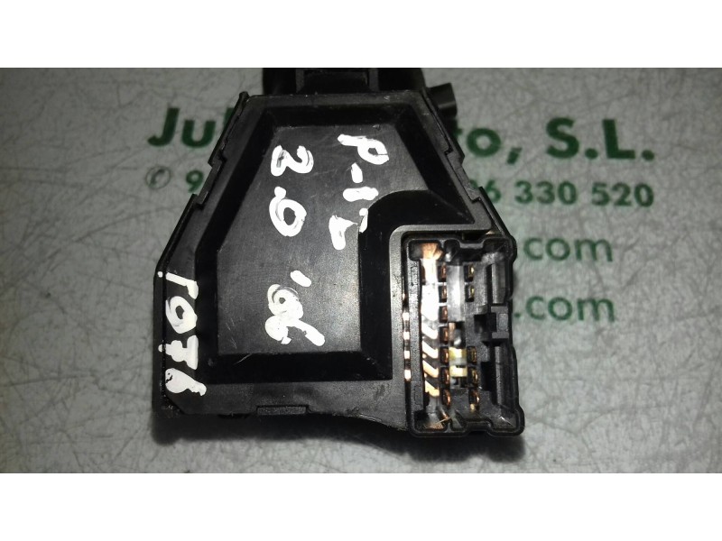 Recambio de mando limpia para nissan primera berlina (p12) visia referencia OEM IAM 25260AV615  