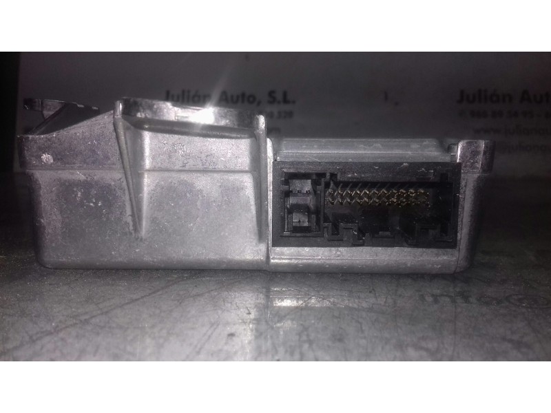 Recambio de centralita airbag para renault scenic ii authentique referencia OEM IAM 8200412042A 607993600 AUTOLIV