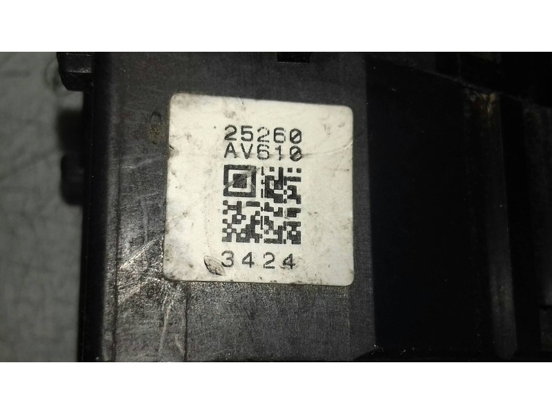 Recambio de mando limpia para nissan primera berlina (p12) acenta referencia OEM IAM 25260AV610  