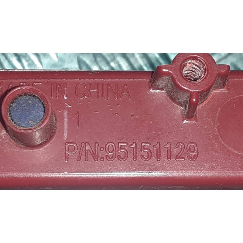 Recambio de luz central de freno para opel mokka x design line start/stop referencia OEM IAM 95151129  42443674