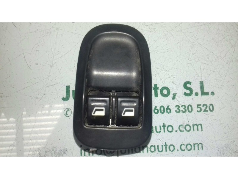 Recambio de mando elevalunas delantero izquierdo para peugeot 206 berlina xr referencia OEM IAM A0271  3 + 3 PINES
