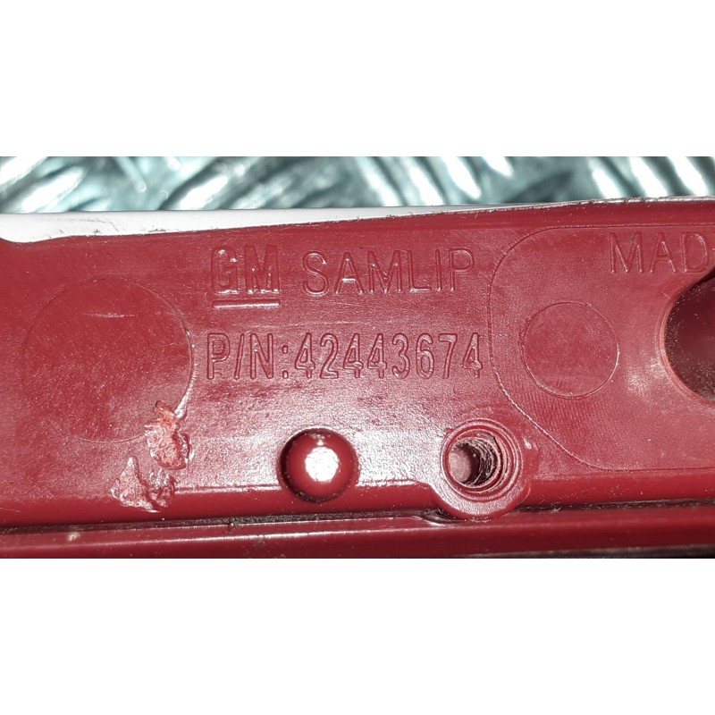 Recambio de luz central de freno para opel mokka x design line start/stop referencia OEM IAM 95151129  42443674