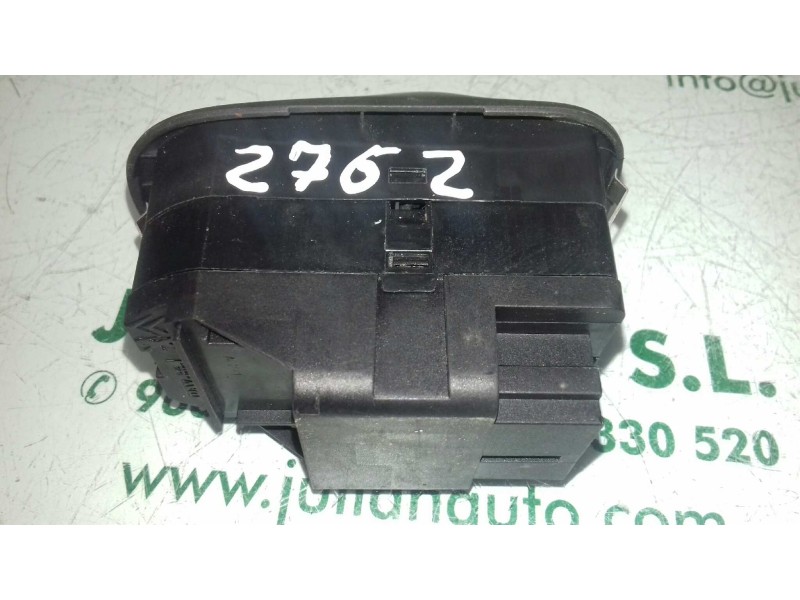 Recambio de mando elevalunas delantero izquierdo para peugeot 206 berlina xr referencia OEM IAM A0271  3 + 3 PINES