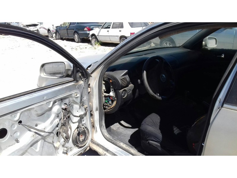 volkswagen passat berlina (3b3) del año 2001