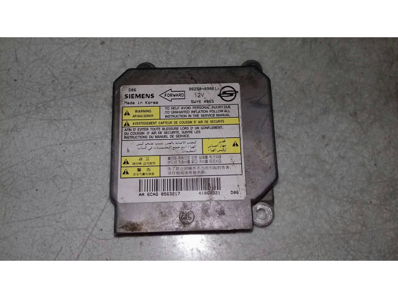 Recambio de centralita airbag para ssangyong kyron 200 xdi limited referencia OEM IAM 8625009061 5WY64065 12V