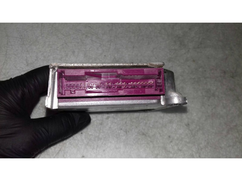 Recambio de centralita airbag para ssangyong kyron 200 xdi limited referencia OEM IAM 8625009061 5WY64065 12V