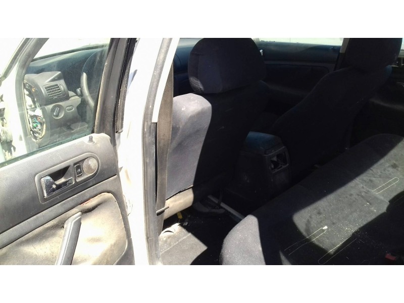 volkswagen passat berlina (3b3) del año 2001