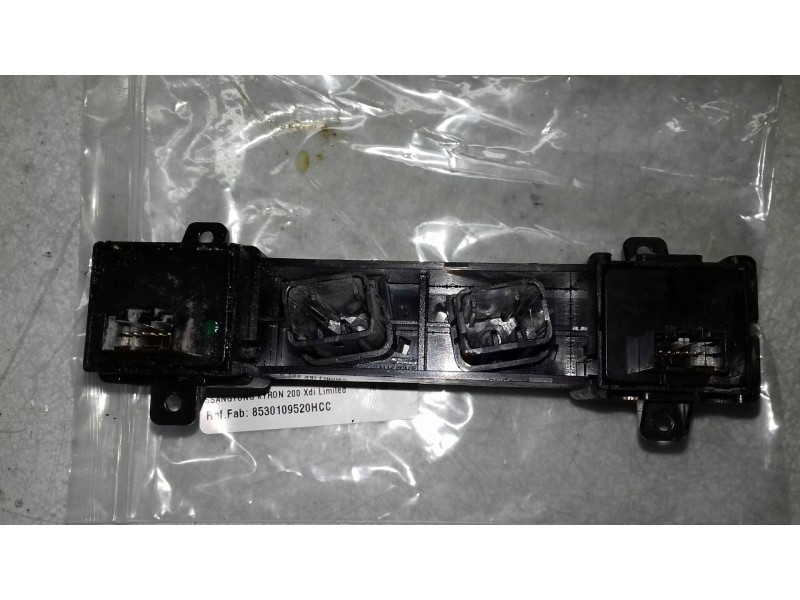 Recambio de mando multifuncion para ssangyong kyron 200 xdi limited referencia OEM IAM 8530109520HCC  