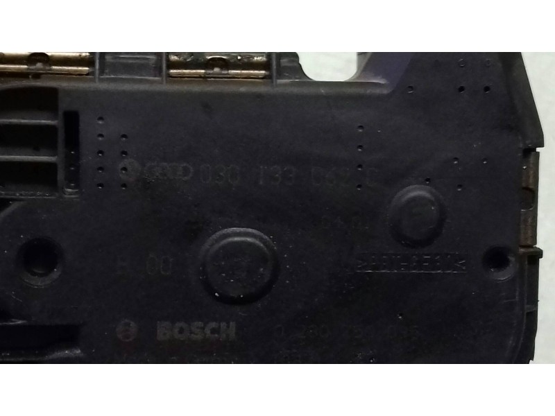 Recambio de caja mariposa para seat cordoba berlina (6k2) stella referencia OEM IAM 030133062C 0280750095 BOSCH