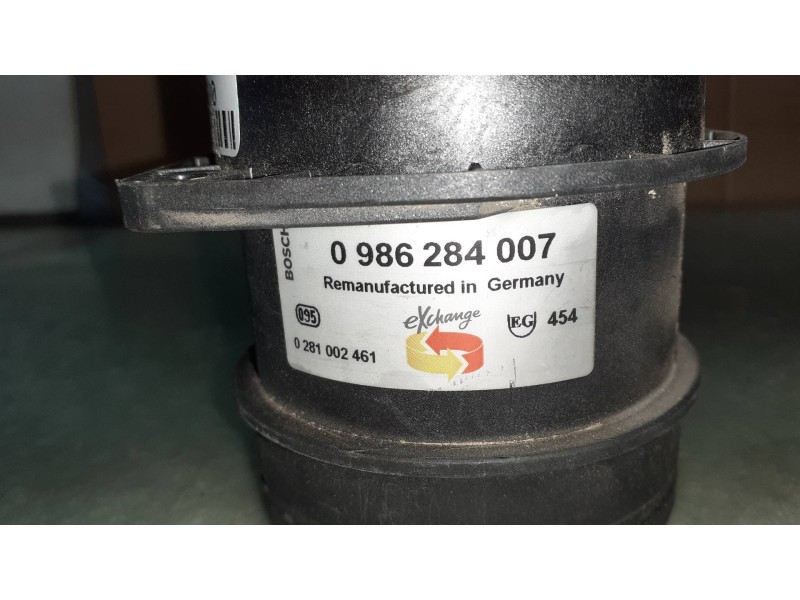Recambio de caudalimetro para audi a4 berlina (8e) 2.0 tdi 16v (103kw) referencia OEM IAM 0986284007 0281002461 BOSCH