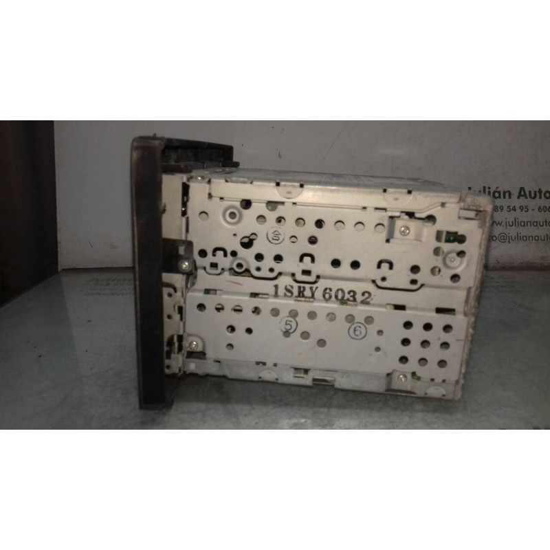 Recambio de sistema audio / radio cd para volvo s60 berlina 2.4 d referencia OEM IAM 86511521 V01980 21689362 