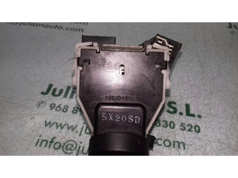 Recambio de mando limpia para nissan note (e11e) acenta referencia OEM IAM 5X20SD  