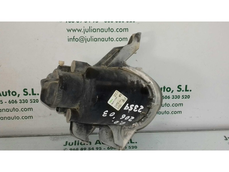 Recambio de faro antiniebla derecho para peugeot 206 berlina xt referencia OEM IAM 9628733980 67742981 VALEO