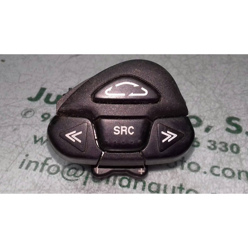 Recambio de mando volante para nissan almera (n16/e) acenta referencia OEM IAM 54355381P1 091200 3 PINES