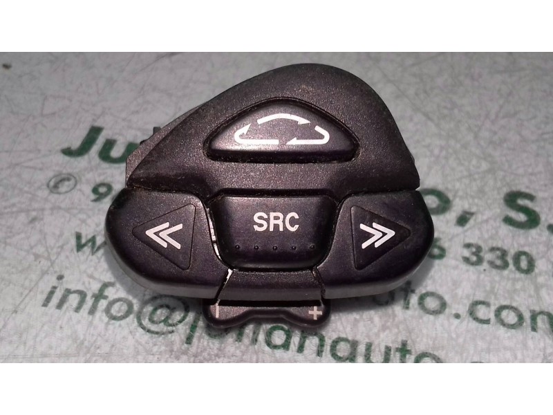Recambio de mando volante para nissan almera (n16/e) acenta referencia OEM IAM 54355381P1 091200 3 PINES