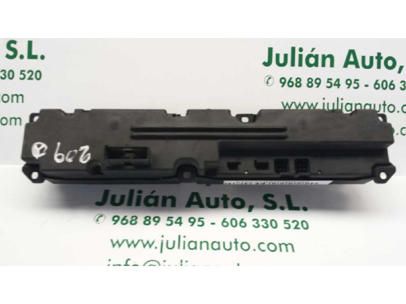 Recambio de warning para mercedes-benz clase clk (w209) coupe referencia OEM IAM 2038214658 3306010200 BLOQUEO