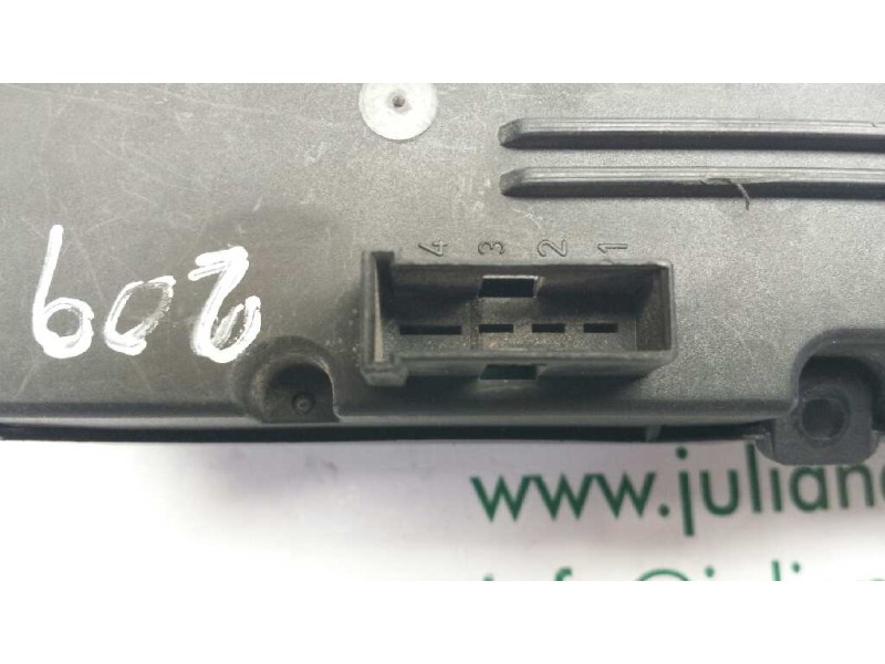 Recambio de warning para mercedes-benz clase clk (w209) coupe referencia OEM IAM 2038214658 3306010200 BLOQUEO