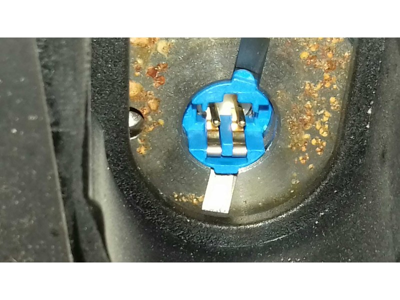 Recambio de airbag delantero izquierdo para peugeot 206 berlina xt referencia OEM IAM 96441166ZR  DOS CONECTORES