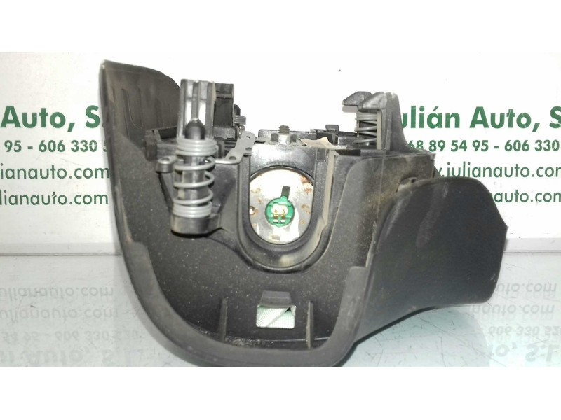 Recambio de airbag delantero izquierdo para peugeot 206 berlina xt referencia OEM IAM 96441166ZR  DOS CONECTORES
