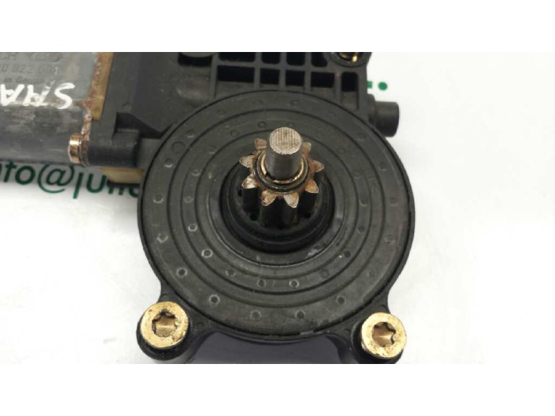 Recambio de motor elevalunas delantero derecho para smart coupe referencia OEM IAM 0130822001  