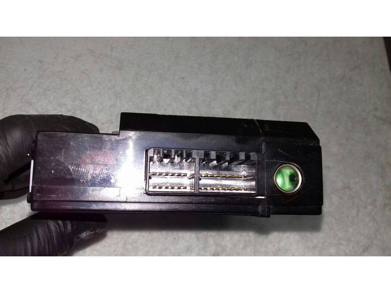 Recambio de caja reles / fusibles para hyundai santa fe (sm) 2.0 gls crdi 4x4 referencia OEM IAM 9540026500   Recambio de caja reles / fusibles para hyundai santa fe (sm) 2.0 gls crdi 4x4 referencia OEM IAM 9540026500