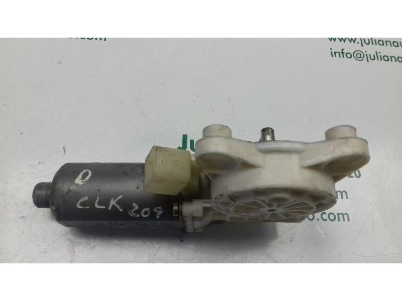 Recambio de motor elevalunas delantero derecho para mercedes-benz clase clk (w209) coupe referencia OEM IAM A2308200942 01308219