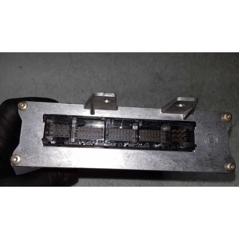 Recambio de centralita motor uce para audi a4 berlina (b5) 1.8 referencia OEM IAM 0261203938 0261203939 8D0907557C