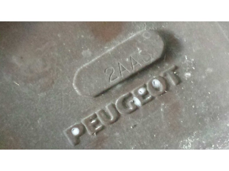 Recambio de llanta para peugeot 4007 business line referencia OEM IAM M2AAS 7J X 18 1 LLANTA ALUMINIO