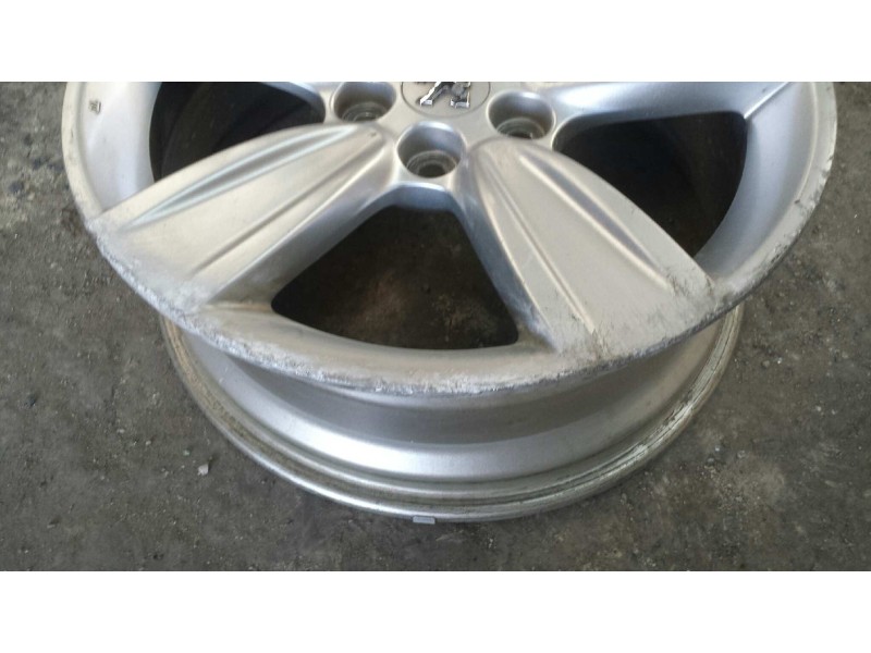 Recambio de llanta para peugeot 4007 business line referencia OEM IAM M2AAP 7J X 18 1 LLANTA ALUMINIO