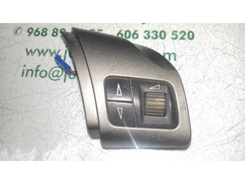 Recambio de interruptor para opel vectra c berlina comfort referencia OEM IAM 305203720057AA 88119804 CONTROL DEL VOLANTE