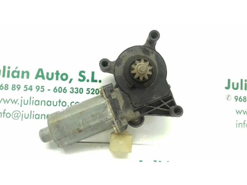 Recambio de motor elevalunas delantero derecho para mercedes-benz clase e (w210) berlina referencia OEM IAM 0130821709  