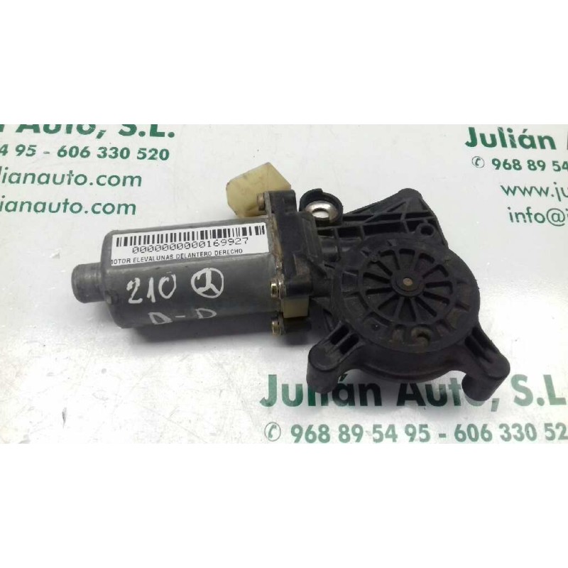 Recambio de motor elevalunas delantero derecho para mercedes-benz clase e (w210) berlina referencia OEM IAM 0130821709  