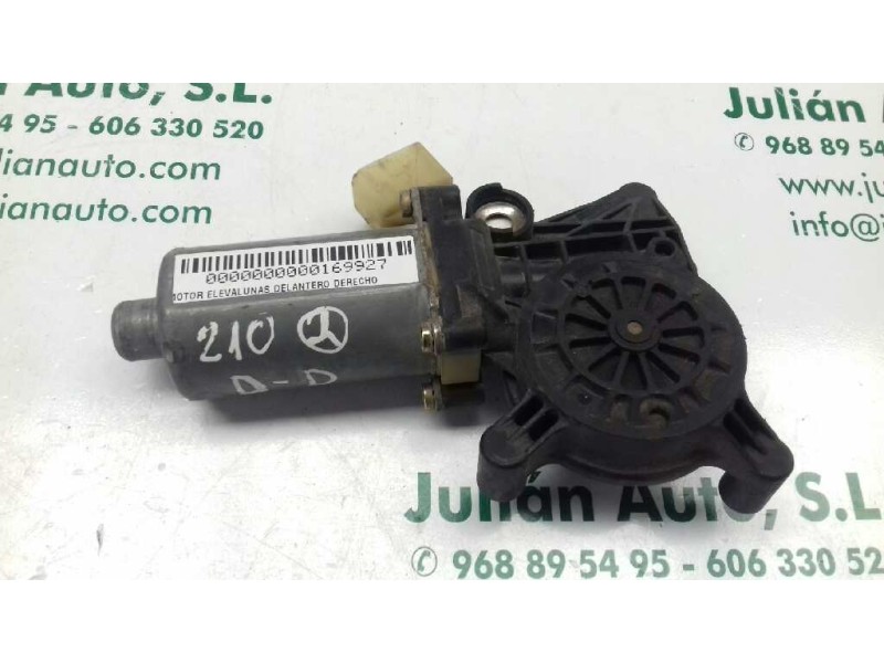 Recambio de motor elevalunas delantero derecho para mercedes-benz clase e (w210) berlina referencia OEM IAM 0130821709  