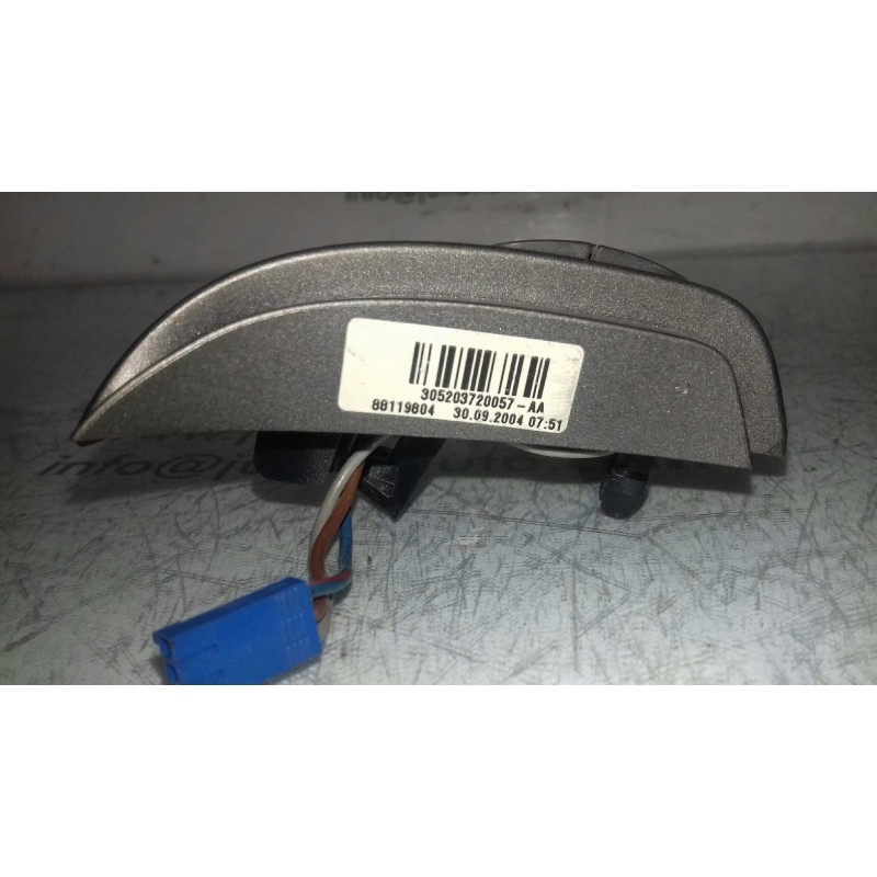 Recambio de interruptor para opel vectra c berlina comfort referencia OEM IAM 305203720057AA 88119804 CONTROL DEL VOLANTE