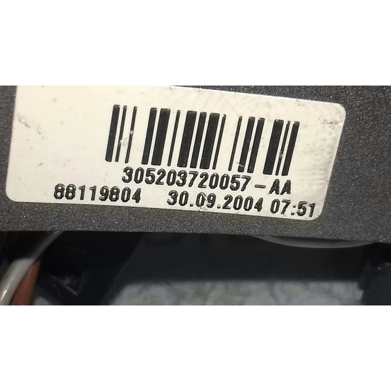 Recambio de interruptor para opel vectra c berlina comfort referencia OEM IAM 305203720057AA 88119804 CONTROL DEL VOLANTE