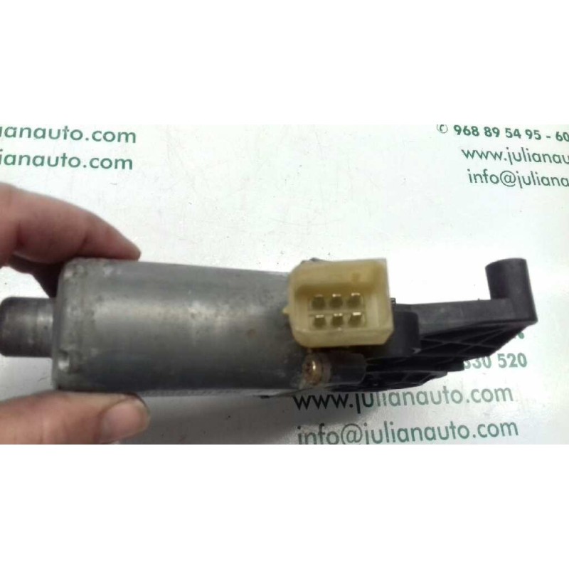 Recambio de motor elevalunas delantero derecho para mercedes-benz clase e (w210) berlina referencia OEM IAM 0130821709  